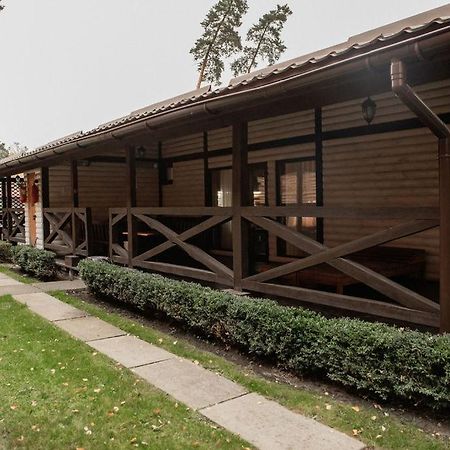 Veselyj Zajets Hotel Pirnove Kültér fotó