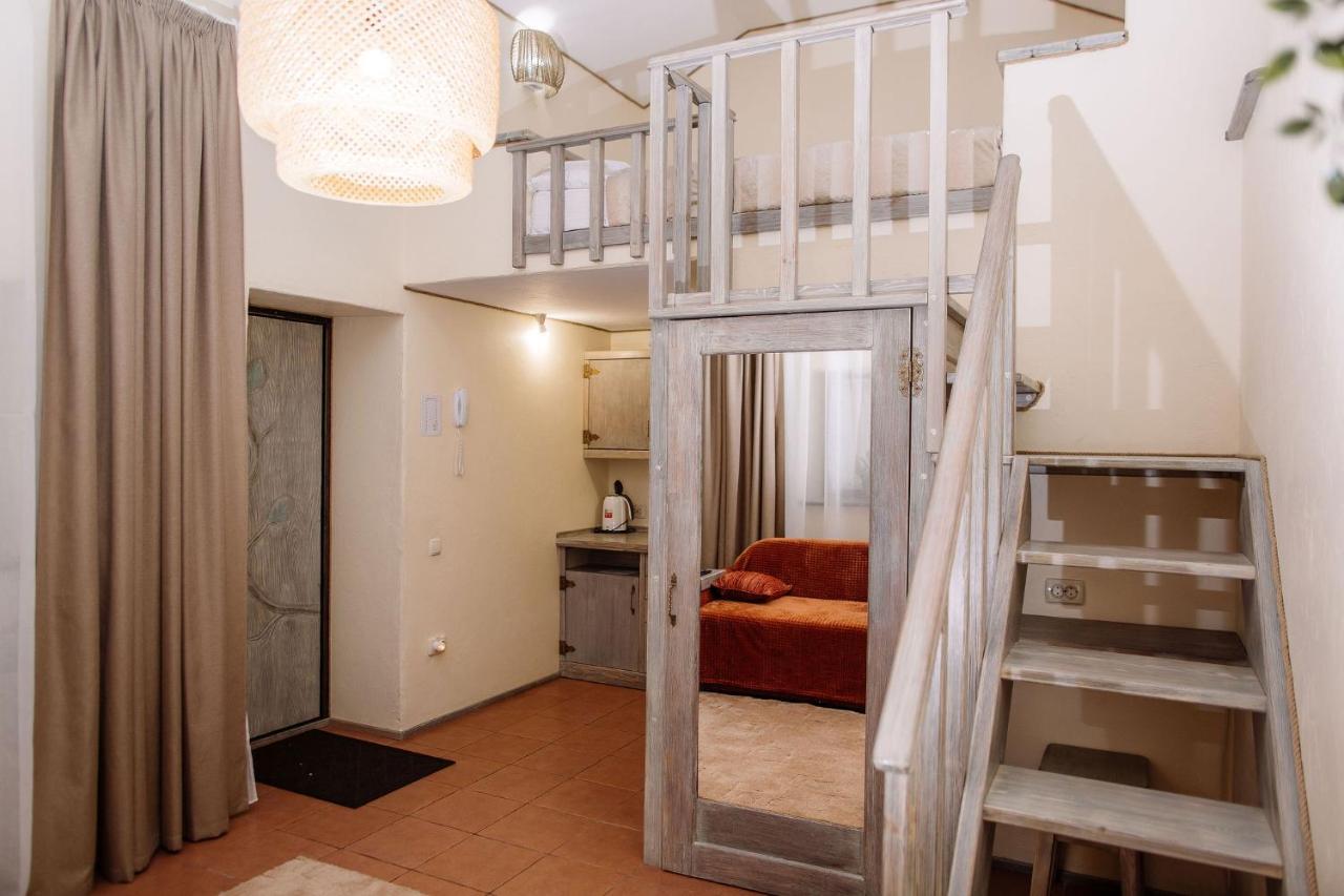 Veselyj Zajets Hotel Pirnove Kültér fotó