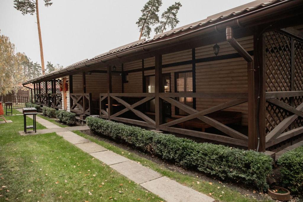 Veselyj Zajets Hotel Pirnove Kültér fotó